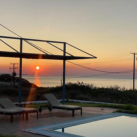 Cristelia Seafront & Pool Villa Lachania  Exterior photo
