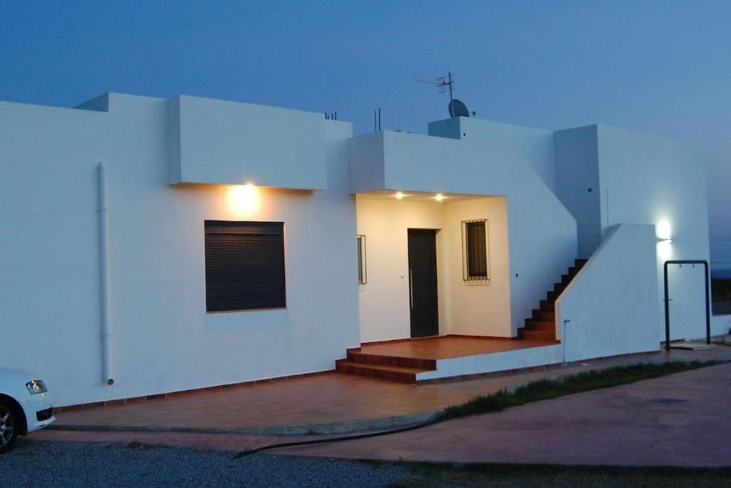 Cristelia Seafront & Pool Villa Lachania  Exterior photo